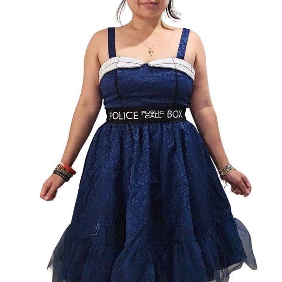 Halloween Costume: Fancy TARDIS dress from Dr. Who - Picture 2 of 5